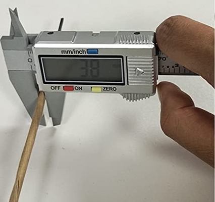 Couchette en papier et en plastique pour fixer le fil