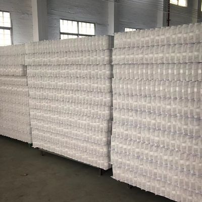 L'usine fournit des ressorts en acier à haute teneur en carbone