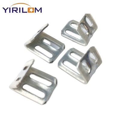 Bon prix Clips de canapé zingués à 4 et 5 trous pour ressorts zigzag dans la quincaillerie de meubles en ligne