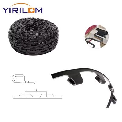 Bon prix 200m longueur de rouleau canapé bande de fixation en plastique avec Nylon et PP Matériau pour 10cm, 12cm, 15cm Distance de noeud en ligne